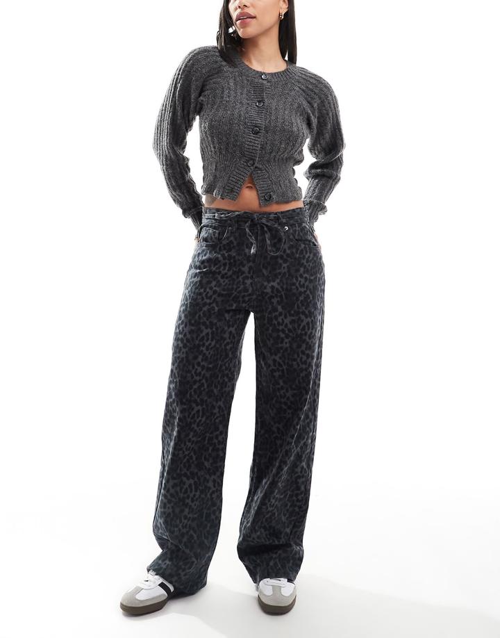 Pull & Bear Джинсы с леопардовым принтом Pull&Bear