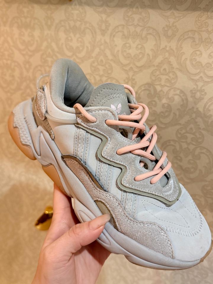 Кроссовки adidas