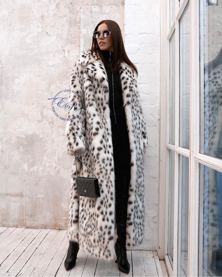 Elle Furs
