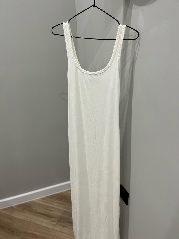 Платье Bershka