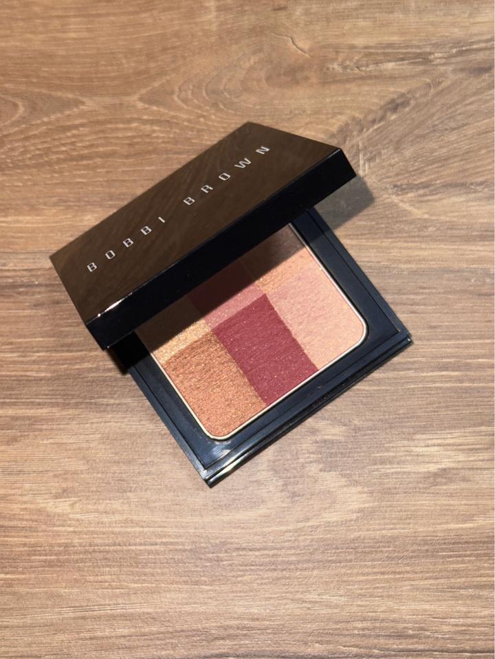 Bobbi Brown