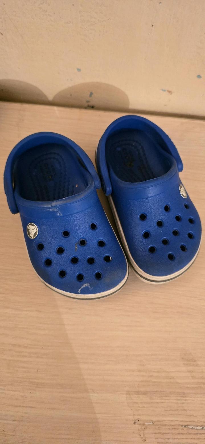 Crocs