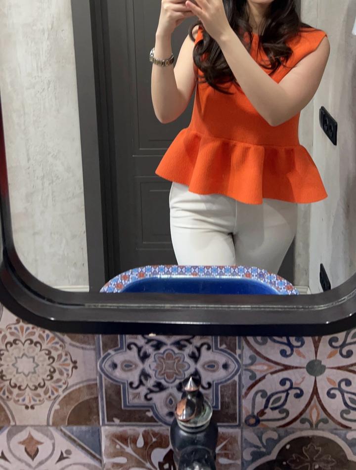 Zara Трикотажный топ с баской