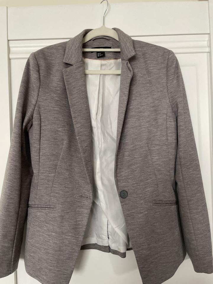 H&M