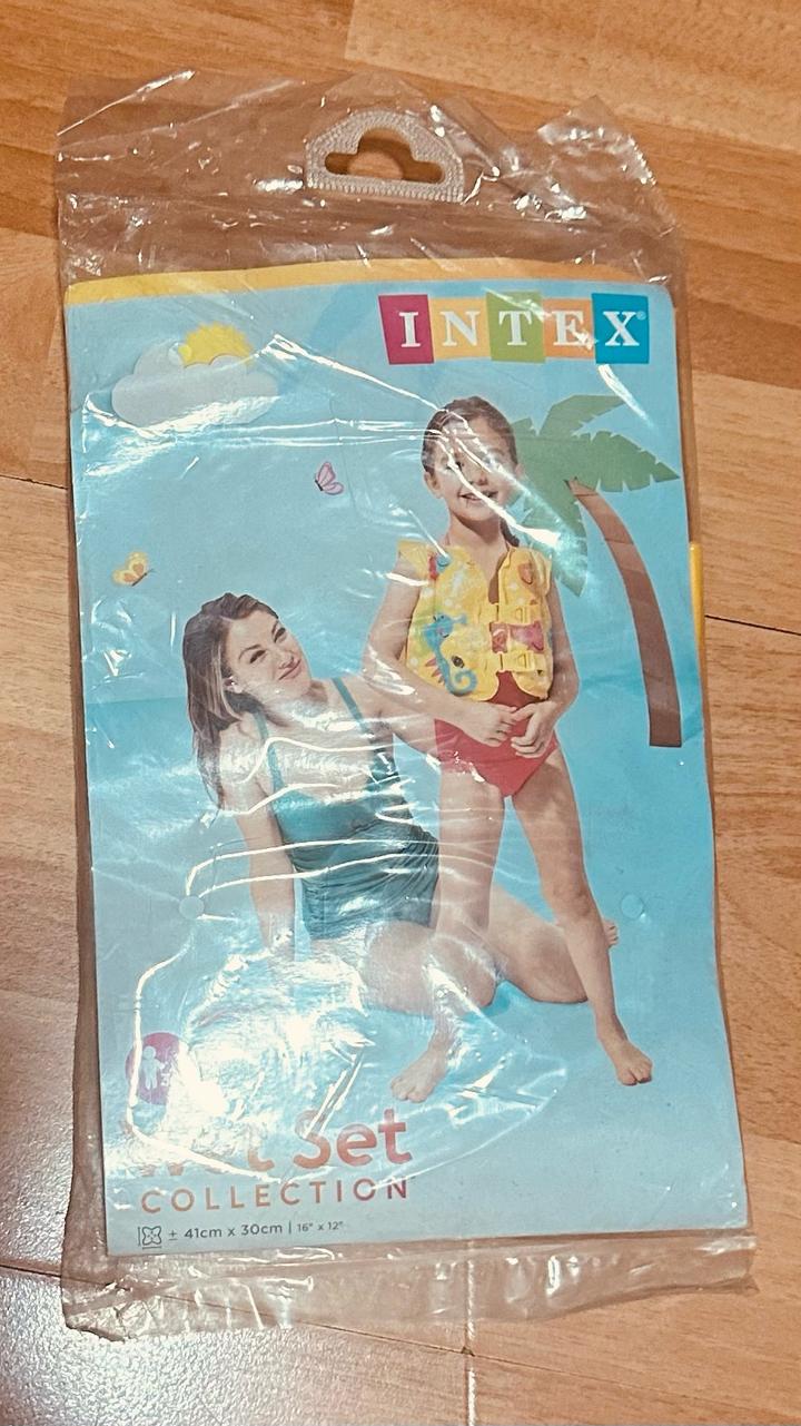 Intex