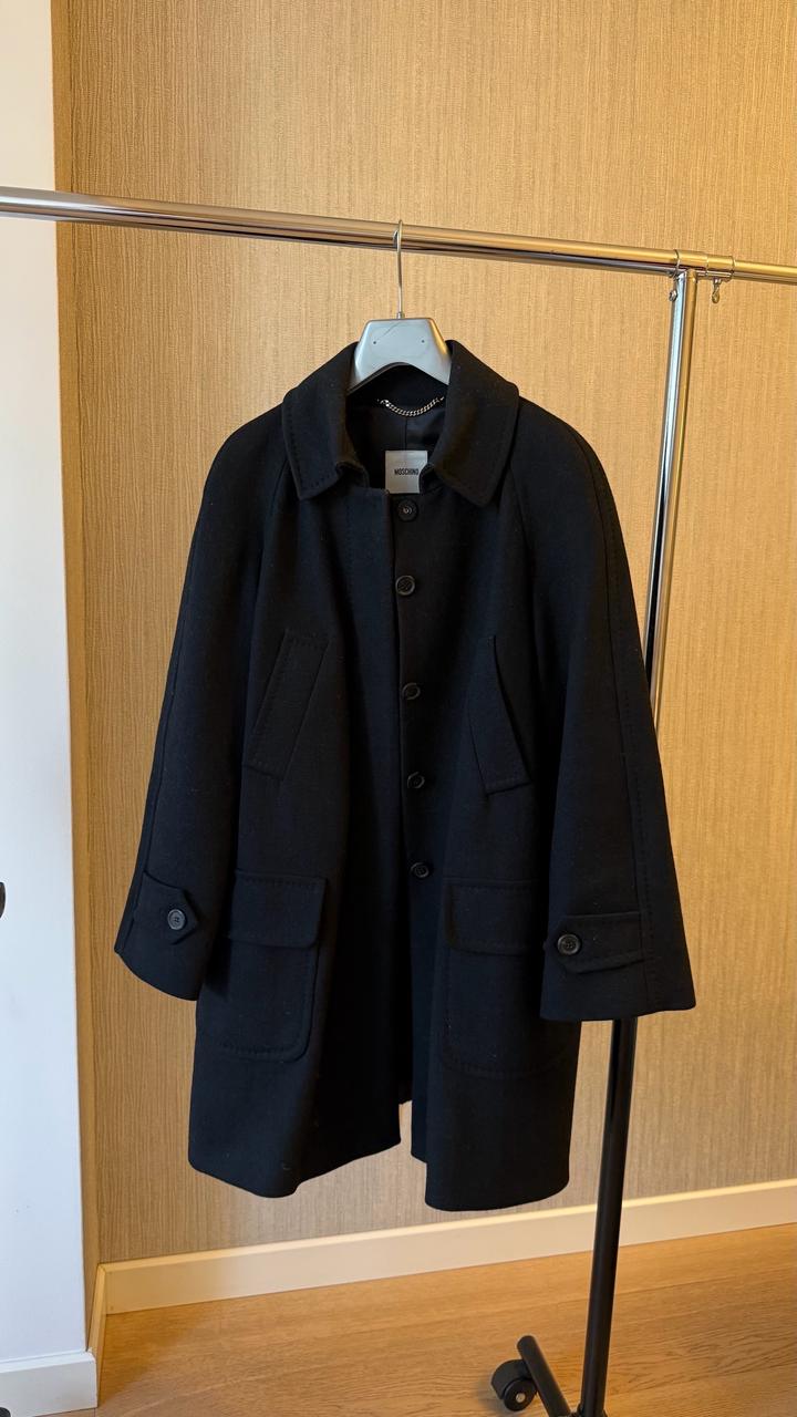 Moschino Пальто женское