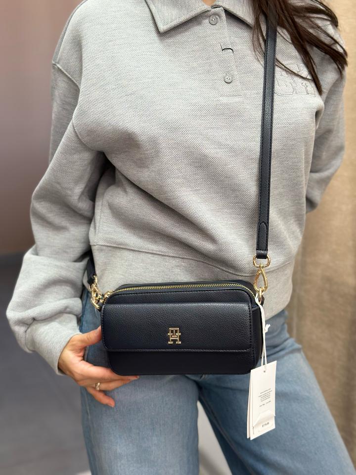 Сумка кроссбоди Tommy Hilfiger