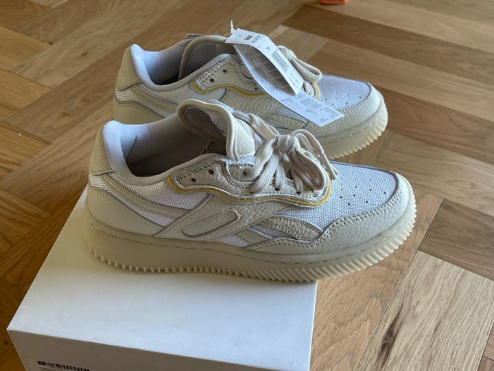 Reebok & Victoria Backham