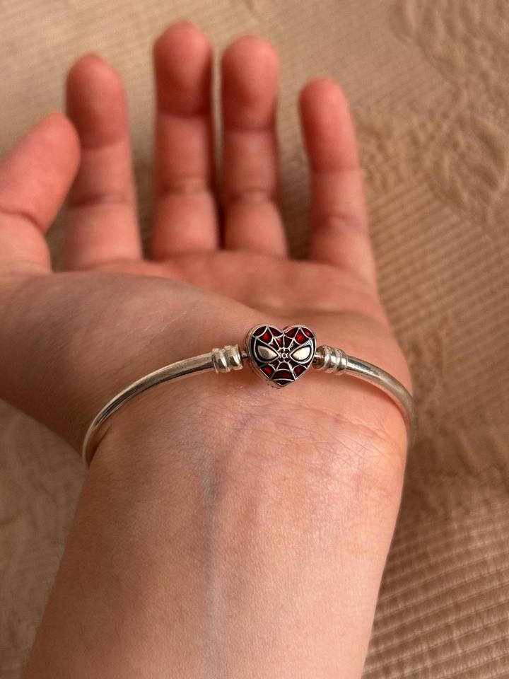 Pandora