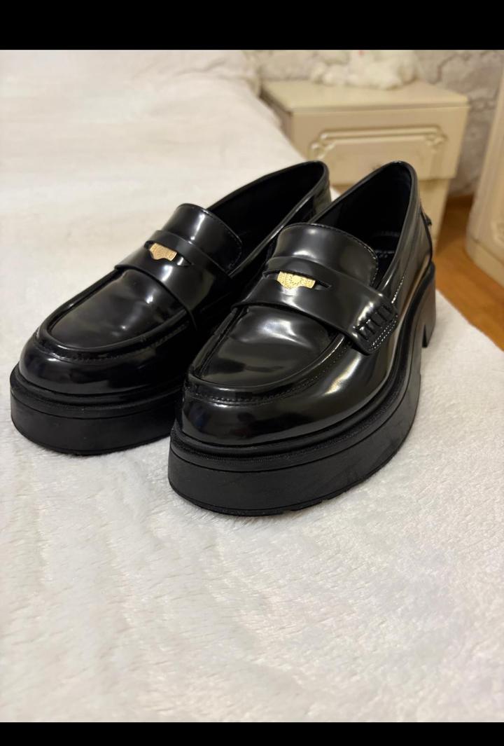 Лоферы Bershka
