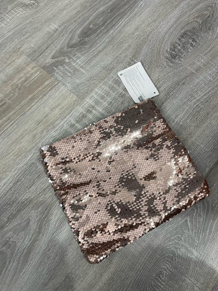 Нет бренда