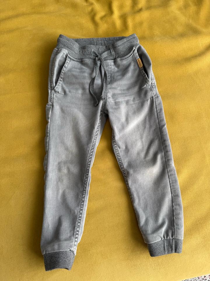 H&M