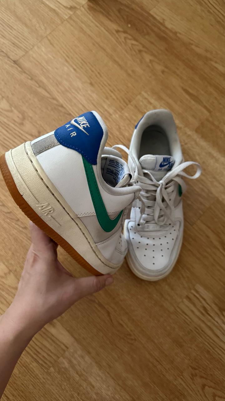 Nike