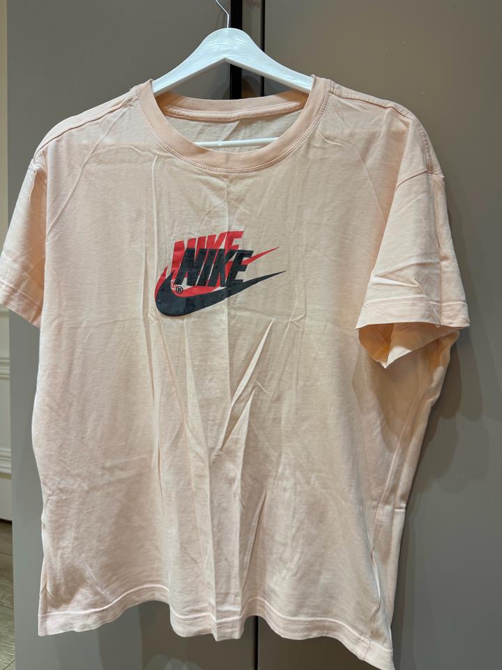 Nike