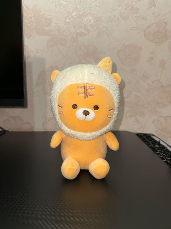 Miniso Мягкая игрушка лев
