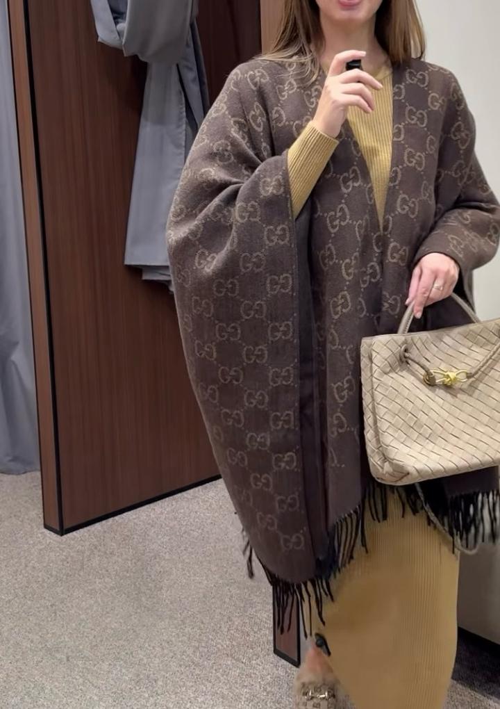 Пончо Gucci