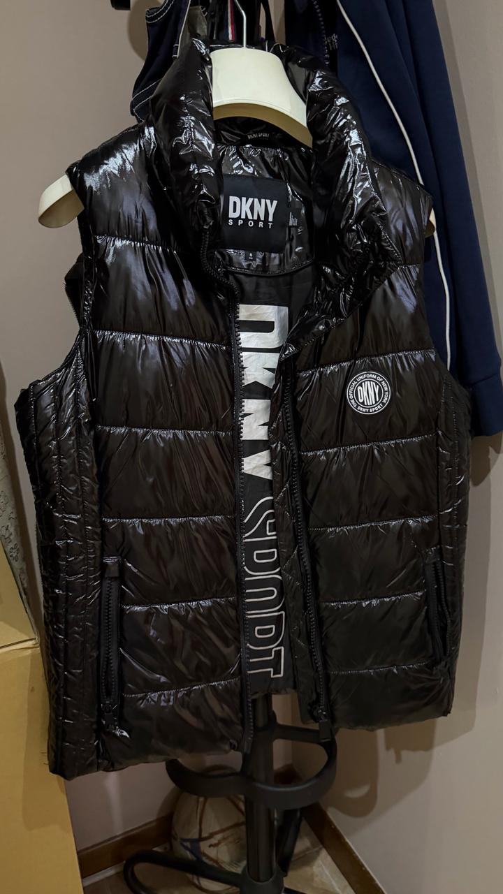 Жилетка DKNY