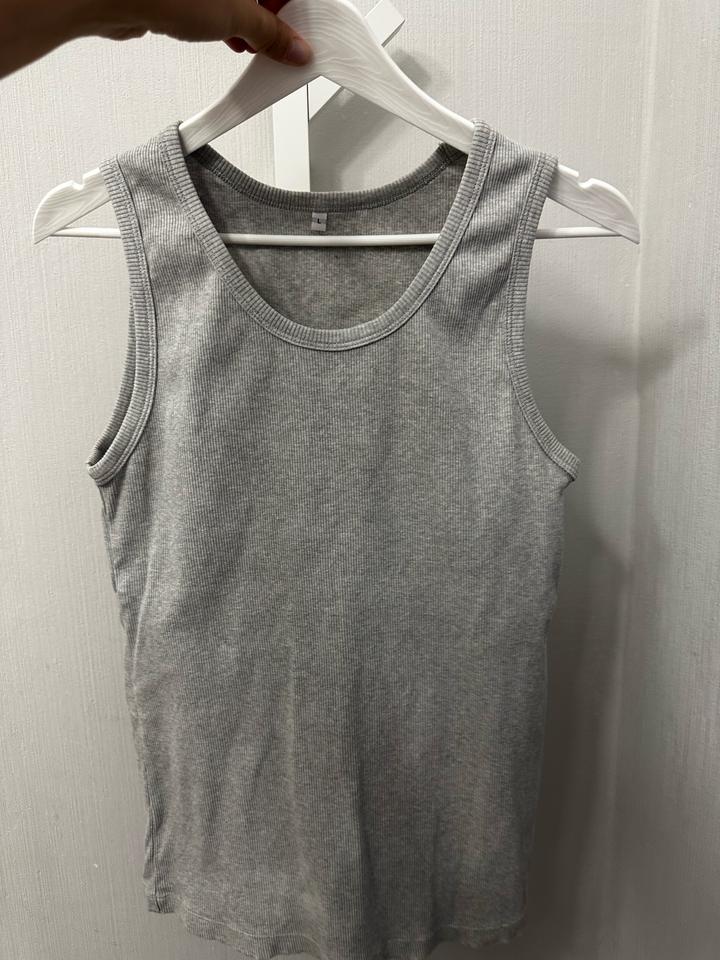 Uniqlo