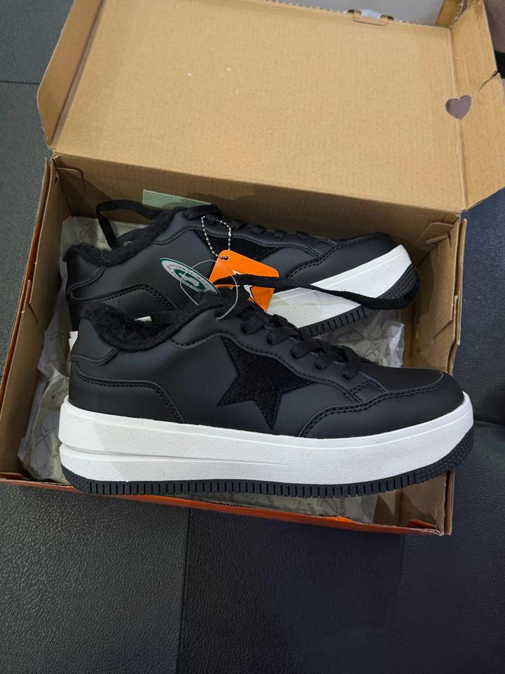 kinetix (36-39р) Женские кеды