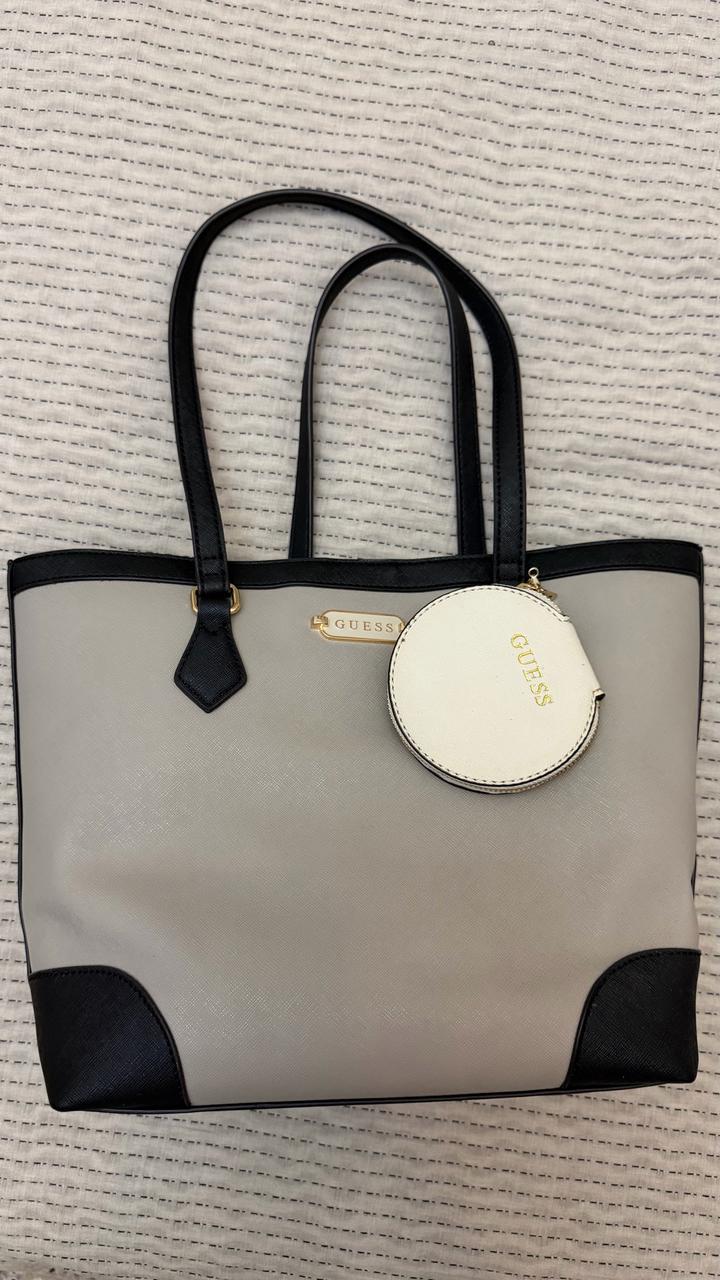 Сумка тоут Guess
