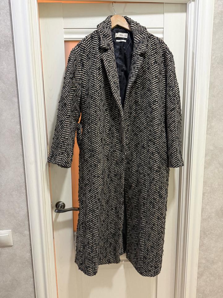 Пальто mango