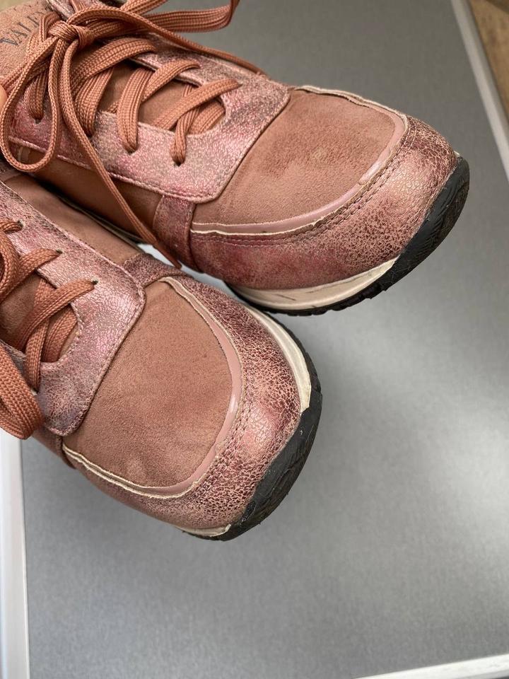 Valentino