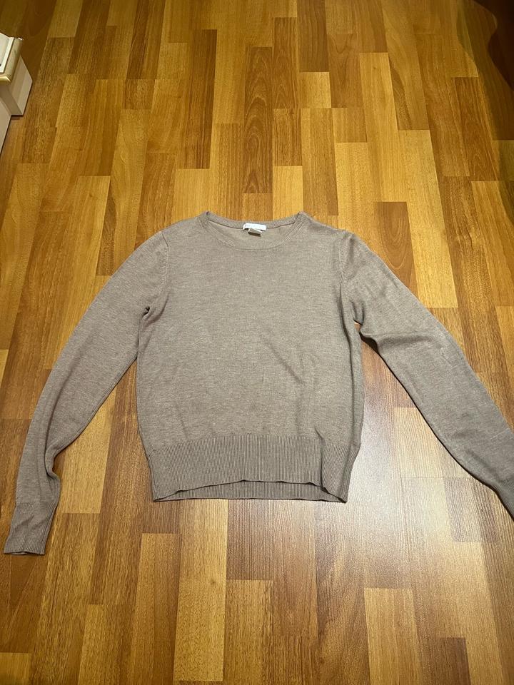 H&M