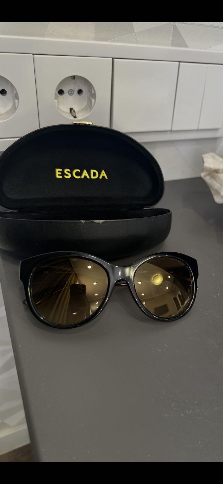 ESCADA