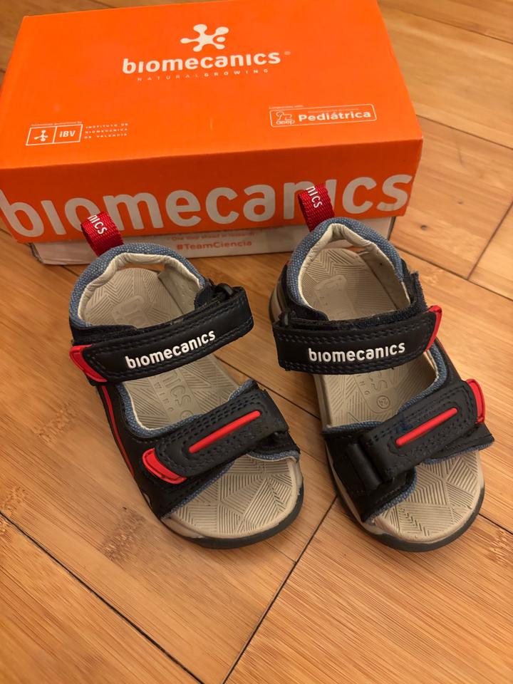Сандалии biomecanics