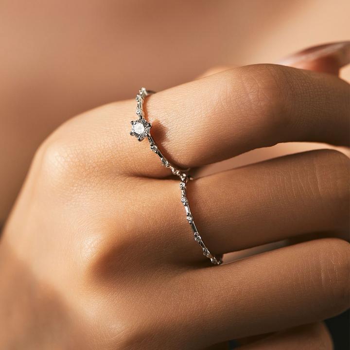 Moissanite