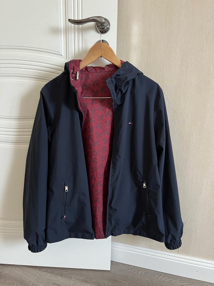 Tommy Hilfiger