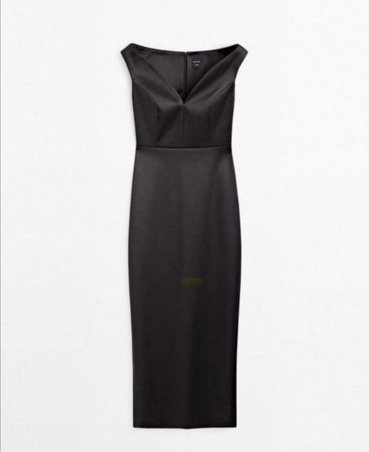 Черное платье Massimo Dutti