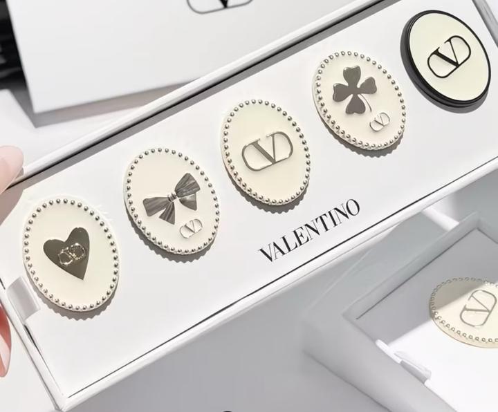 Valentino набор брошей (vip gift)