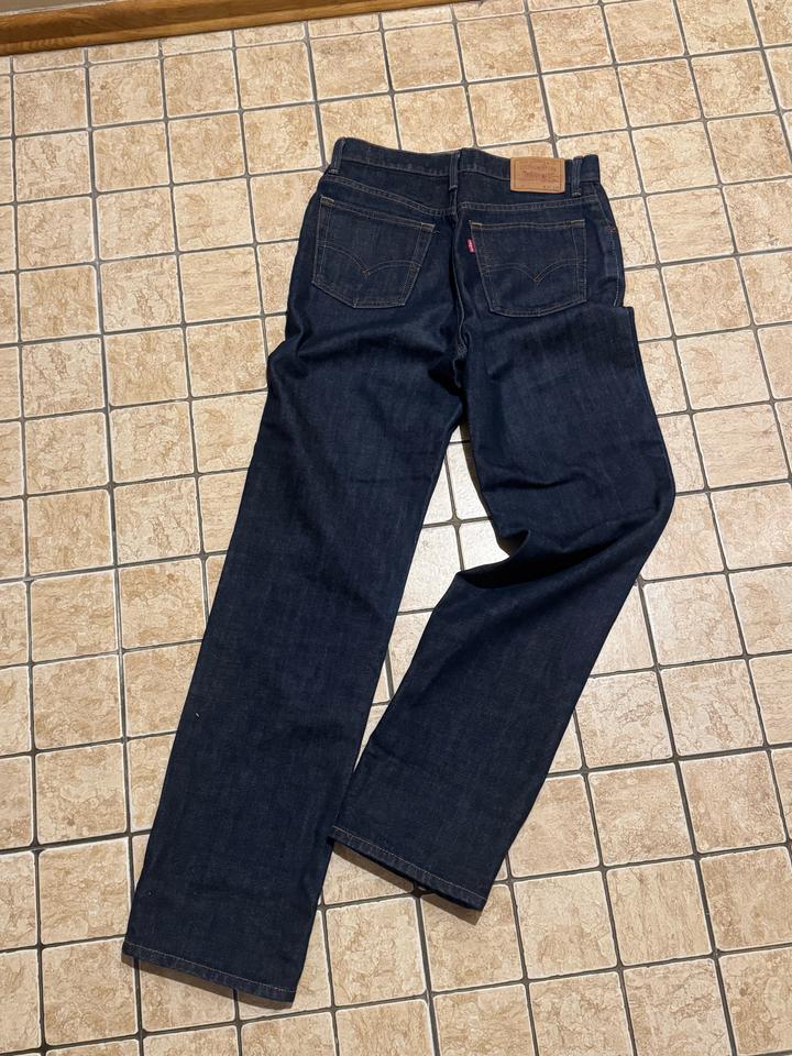 Levi's