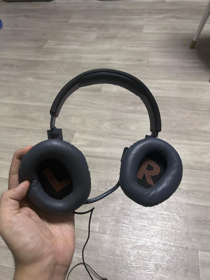 JBL