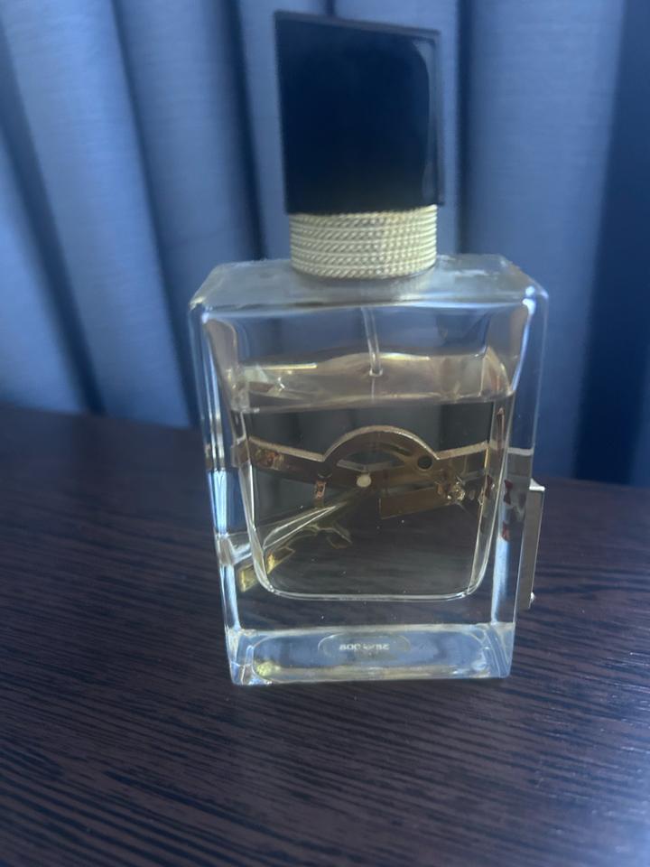Парфюм Yves Saint Laurent