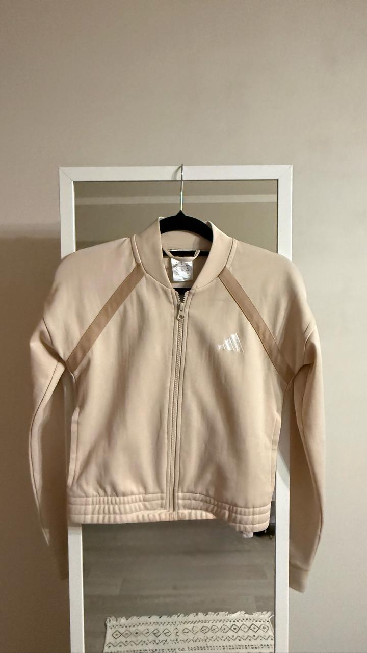 Спортивный костюм adidas