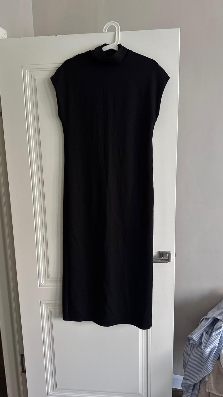 Платье Massimo Dutti