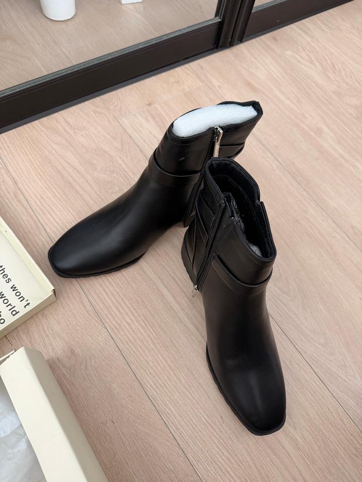 Ботинки Anne Klein 39 размер