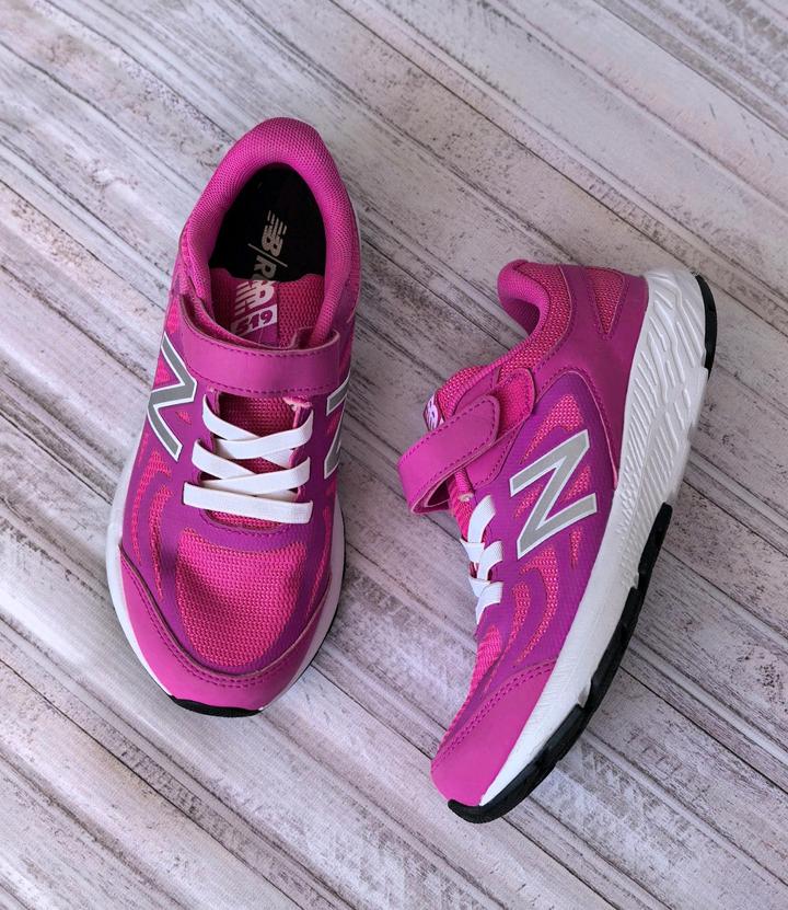Кроссовки New Balance 519
