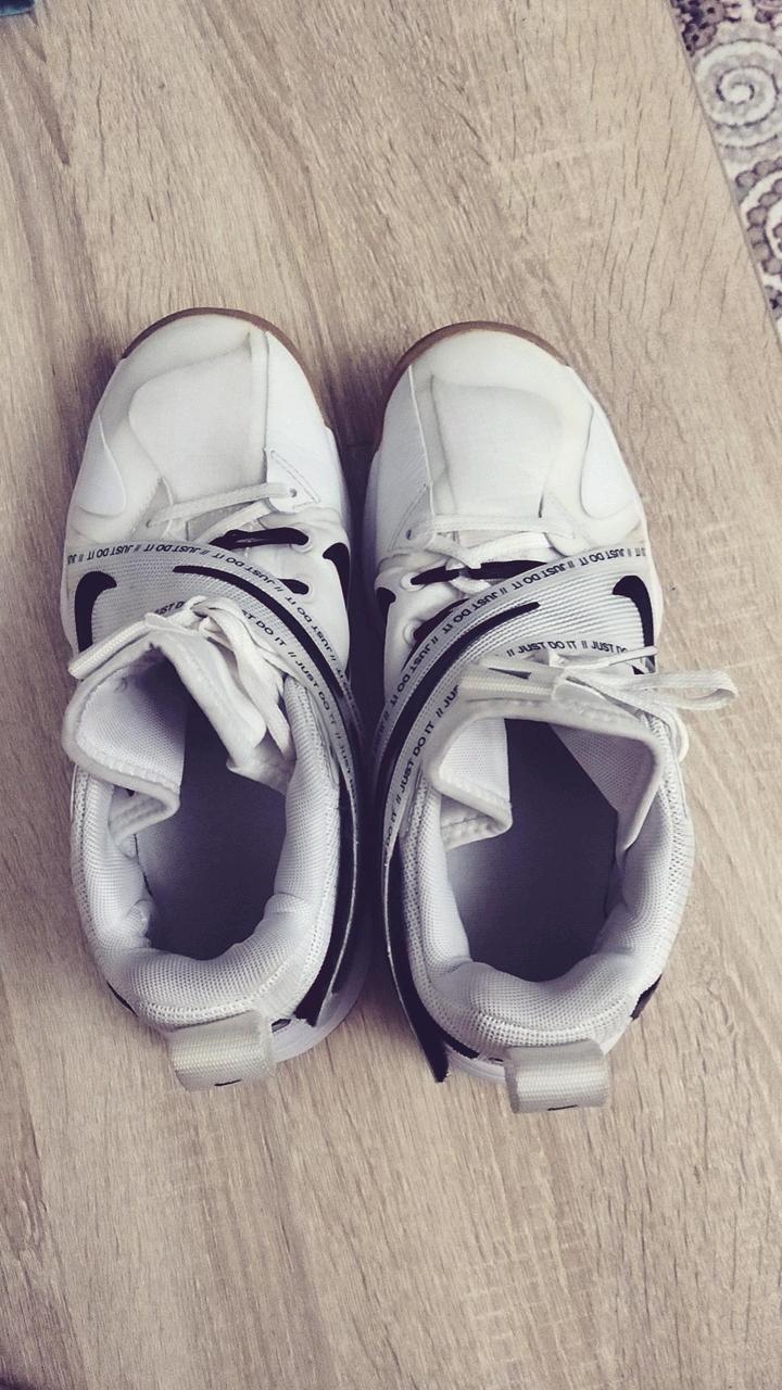 Кроссовки Nike hyperset 1
