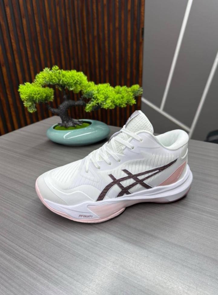 ASICS