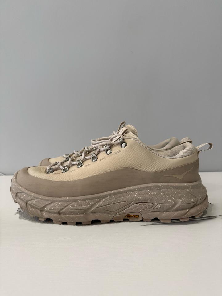 Hoka One One