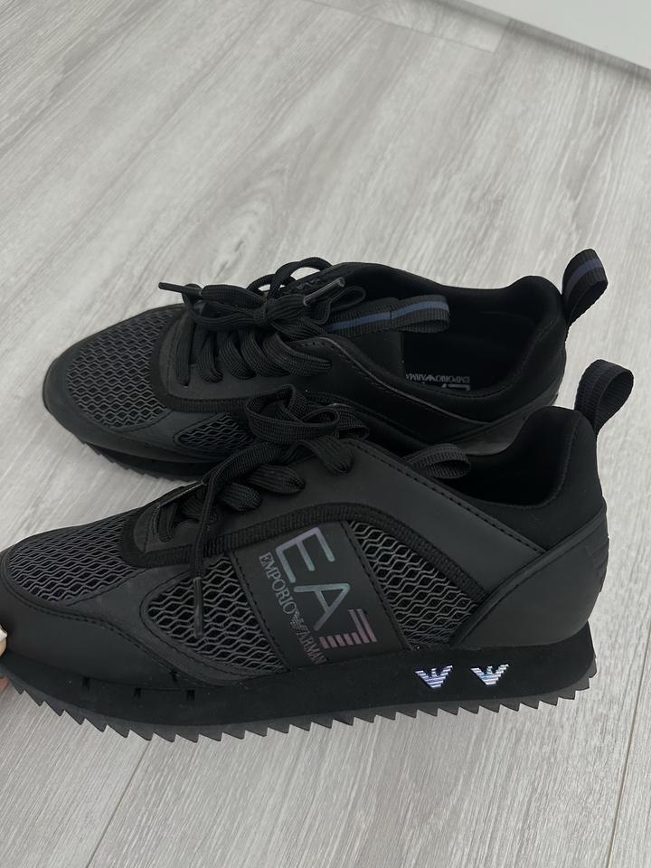 EA7