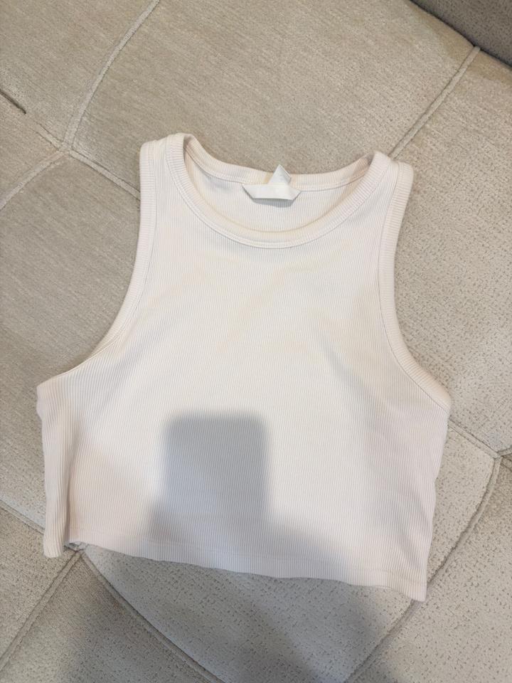 H&M