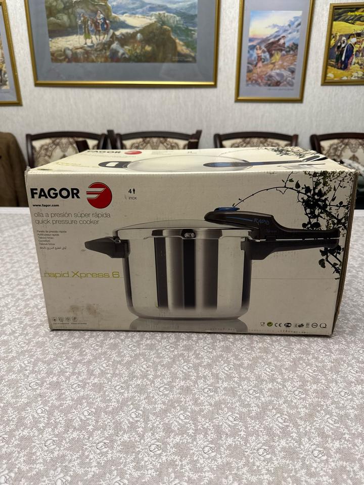 Скороварка Fagor