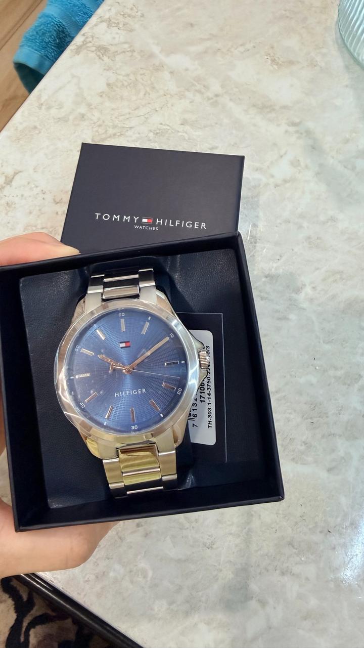 Часы Tommy Hilfiger, оригинал, новые