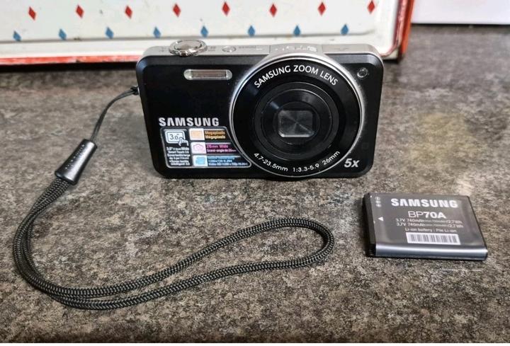 Цифровой фотоаппарат Samsung ST95