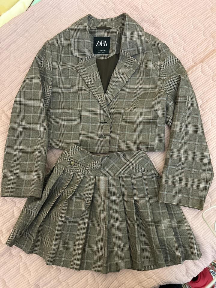 Костюм ZARA для девочки