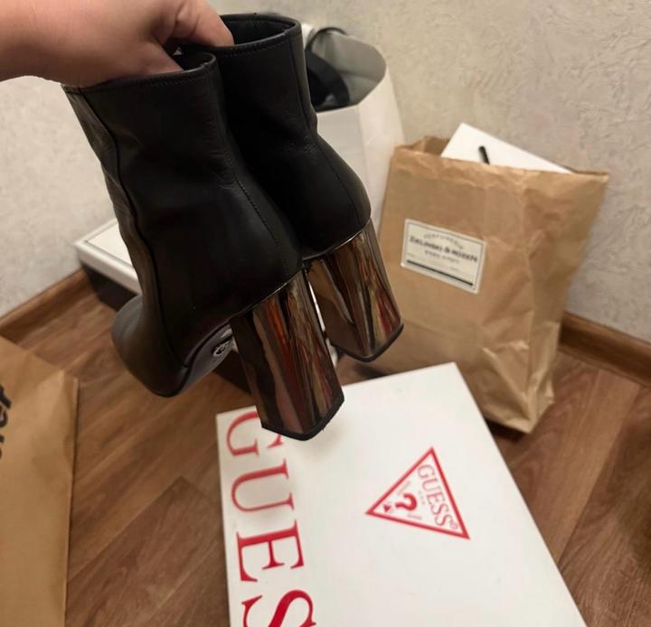 Guess,  сапоги женские из натуральной кожи
